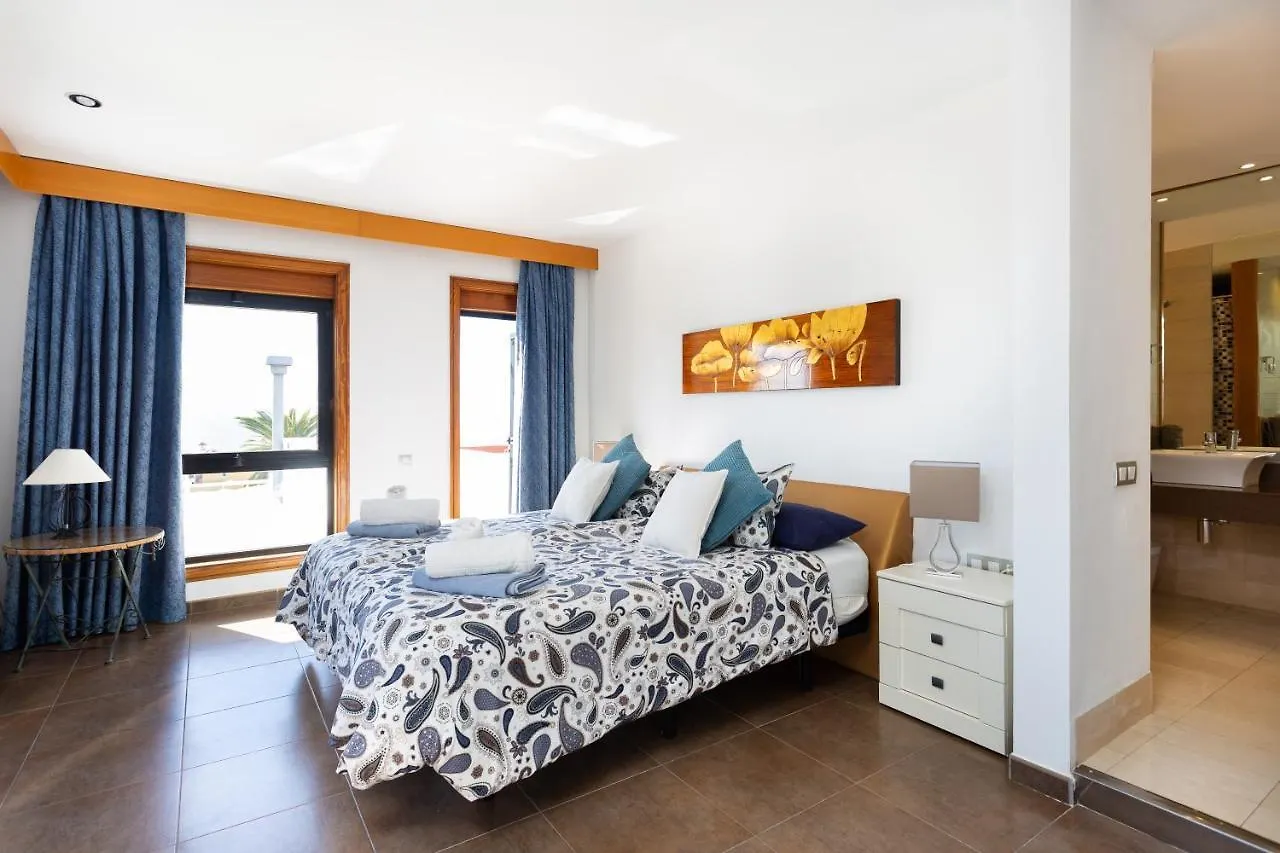 Villa Vivatenerife - Immense Villa, Unique And Exclusive Chayofa